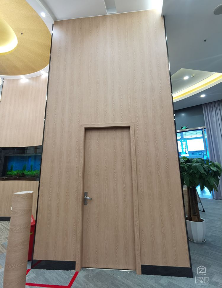 中國銀行木紋裝飾貼膜效果展示-PVC裝飾貼膜