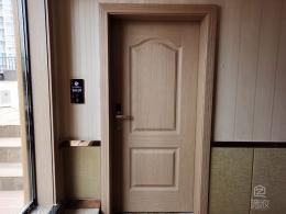 酒店翻新木紋膜裝飾貼膜翻新現(xiàn)場實拍-pvc裝飾貼膜